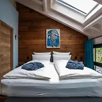 Allgaeuer Bergwald 4* 오버스타우펜