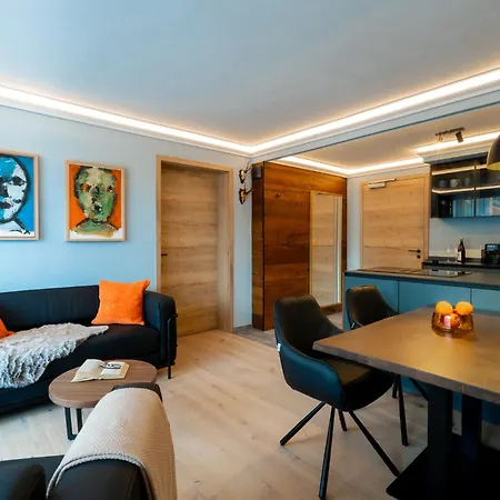Allgaeuer Bergwald Otel